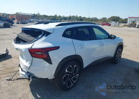 2025 Chevrolet Trax Fwd 2Rs z USA, uszkodzony, nr VIN KL77LJEP1SC185028